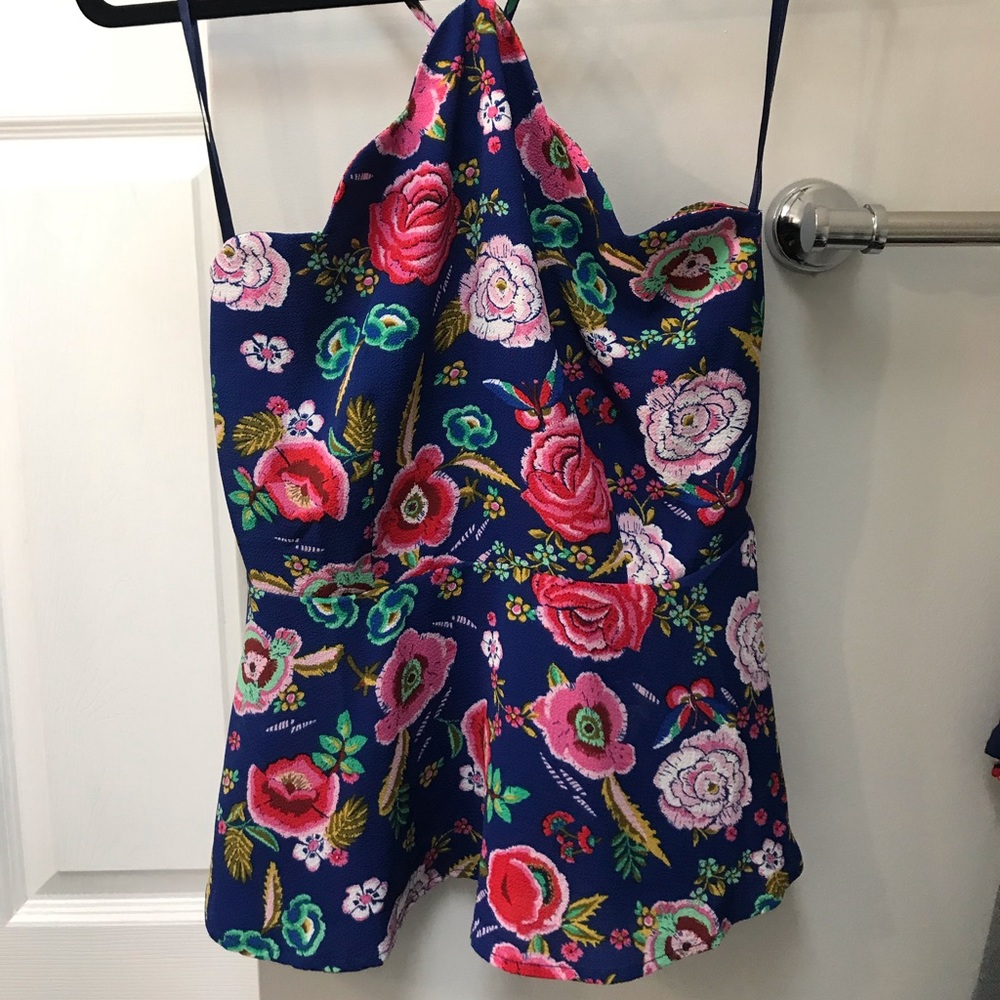 New halter neckline scalloped floral tank